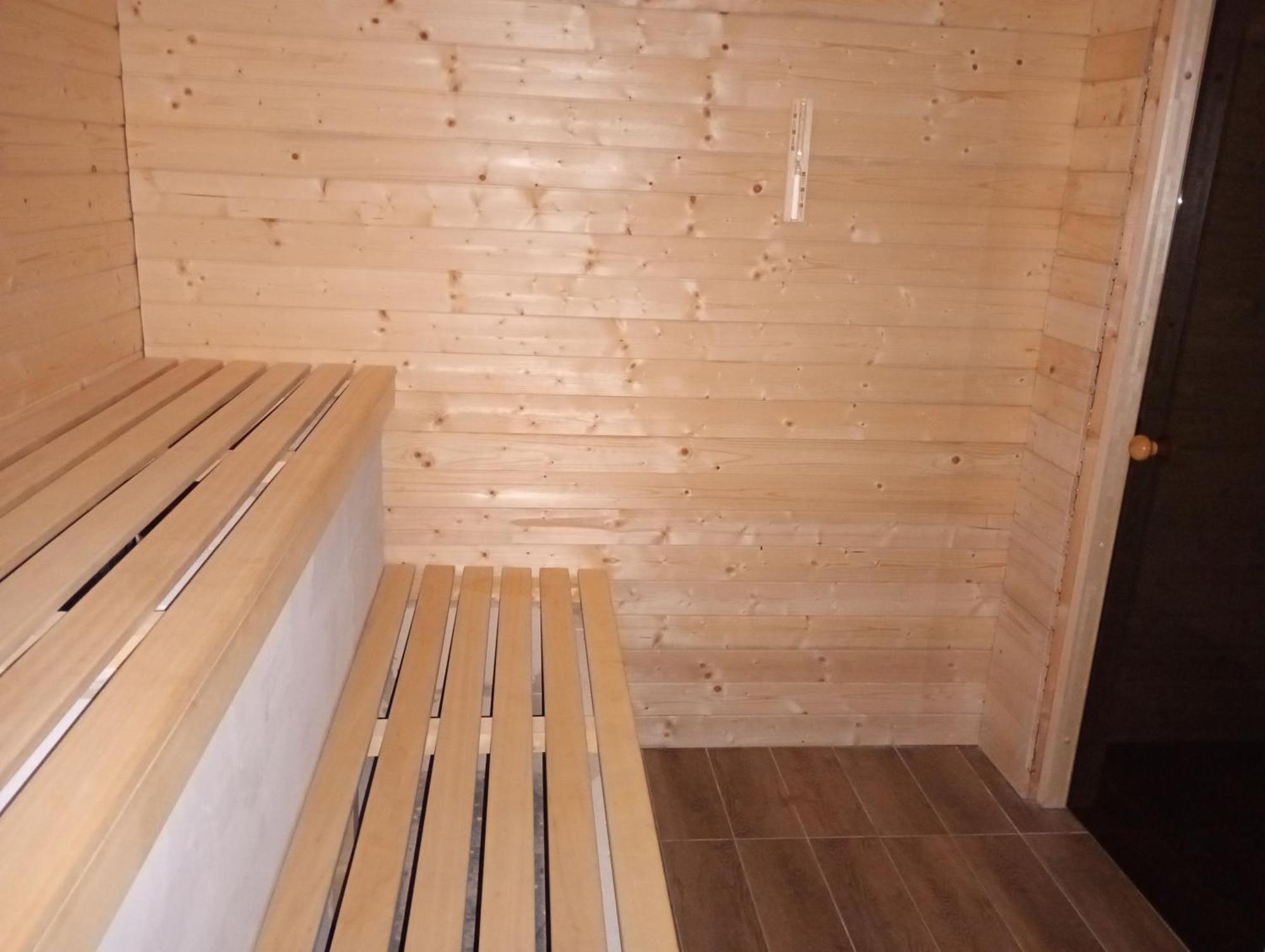 Good Night Noclegi & Strefa Z Sauna I Jacuzzi Ogolnodostepna Lub Na Wylacznosc Czechowice-Dziedzice Kültér fotó